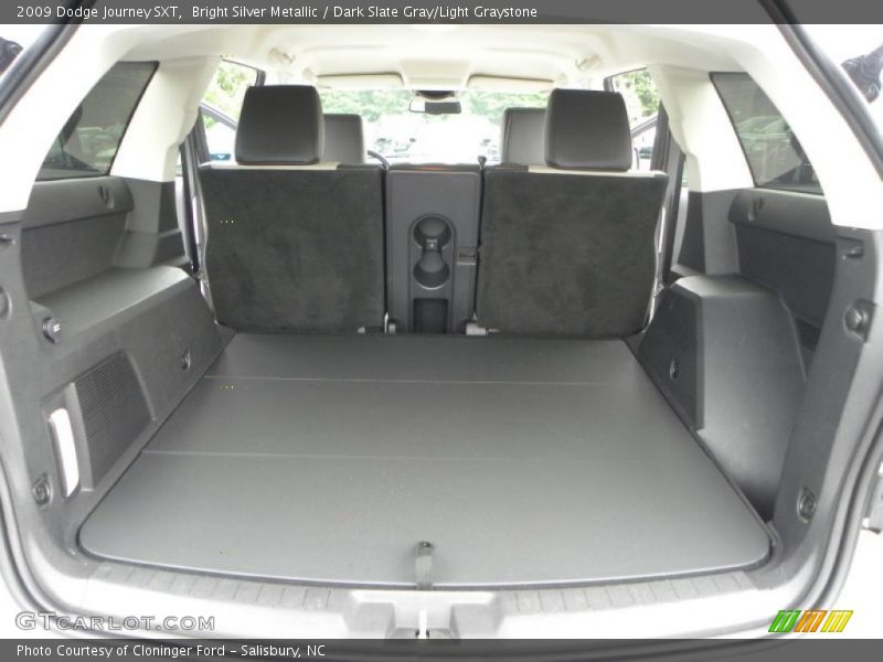 Bright Silver Metallic / Dark Slate Gray/Light Graystone 2009 Dodge Journey SXT