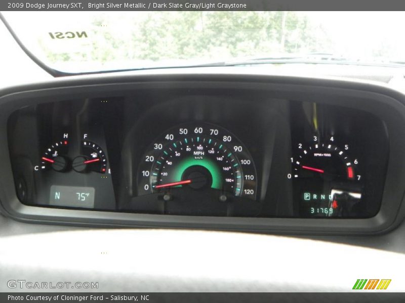 Bright Silver Metallic / Dark Slate Gray/Light Graystone 2009 Dodge Journey SXT