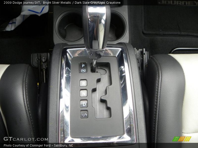 Bright Silver Metallic / Dark Slate Gray/Light Graystone 2009 Dodge Journey SXT