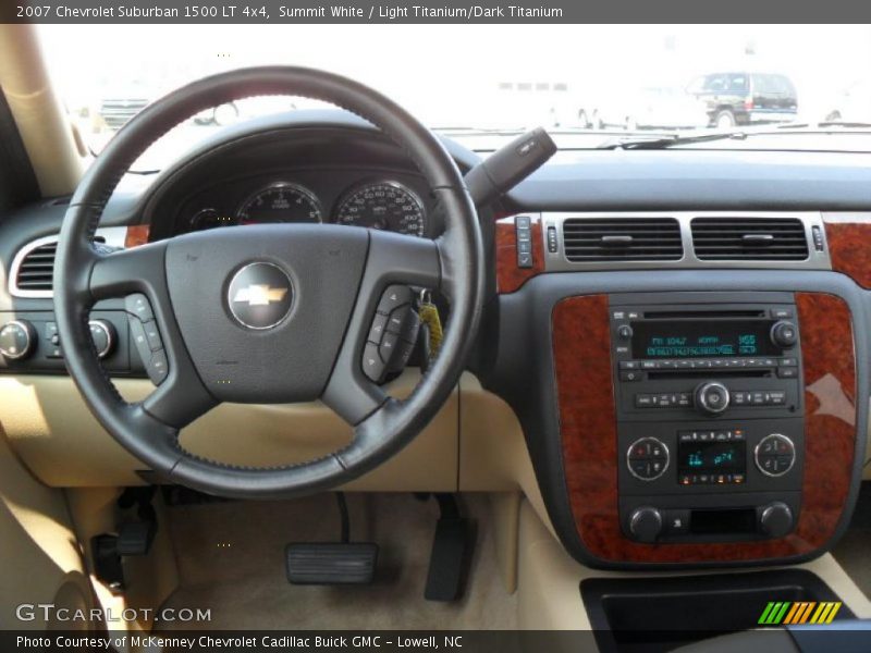 Summit White / Light Titanium/Dark Titanium 2007 Chevrolet Suburban 1500 LT 4x4