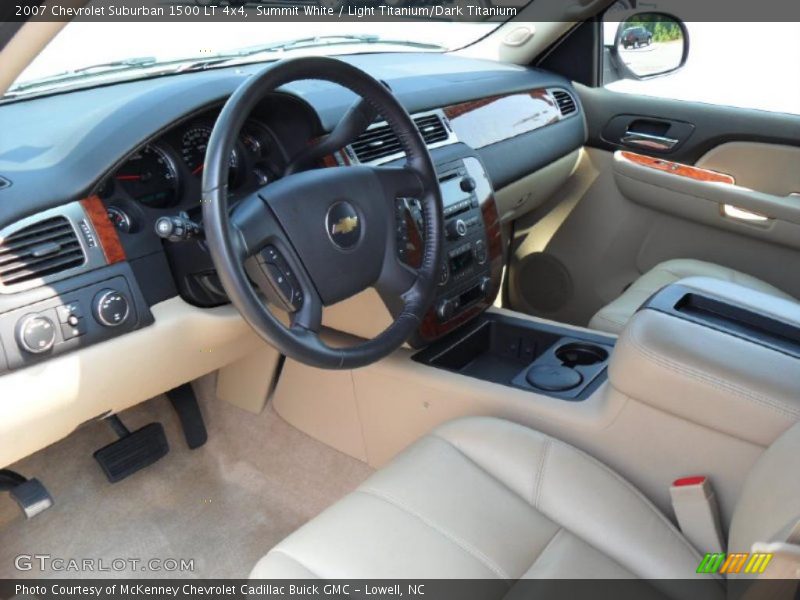 Summit White / Light Titanium/Dark Titanium 2007 Chevrolet Suburban 1500 LT 4x4