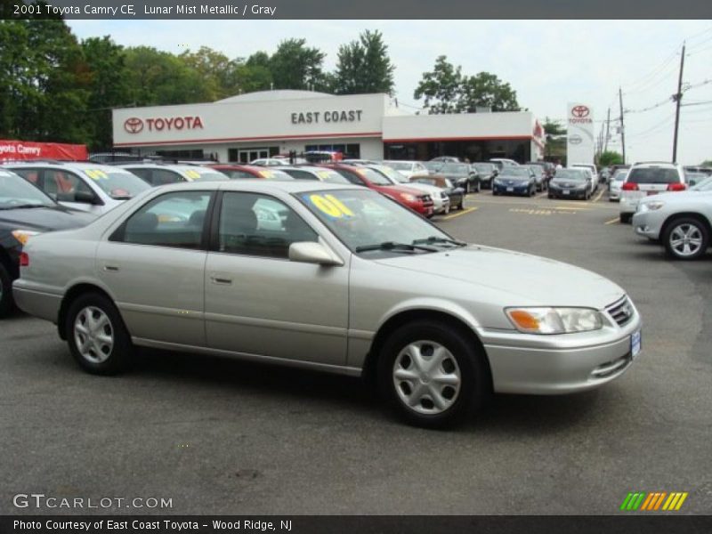 Lunar Mist Metallic / Gray 2001 Toyota Camry CE