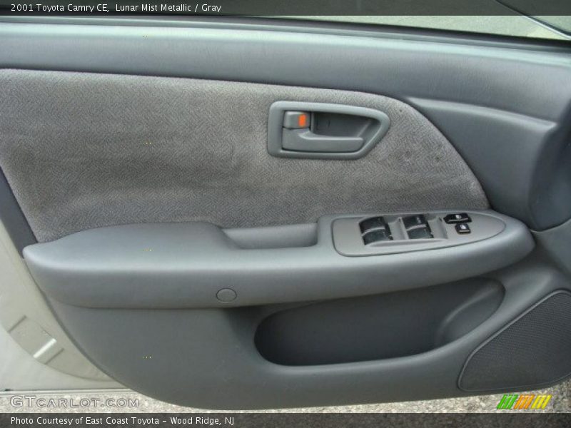 Lunar Mist Metallic / Gray 2001 Toyota Camry CE