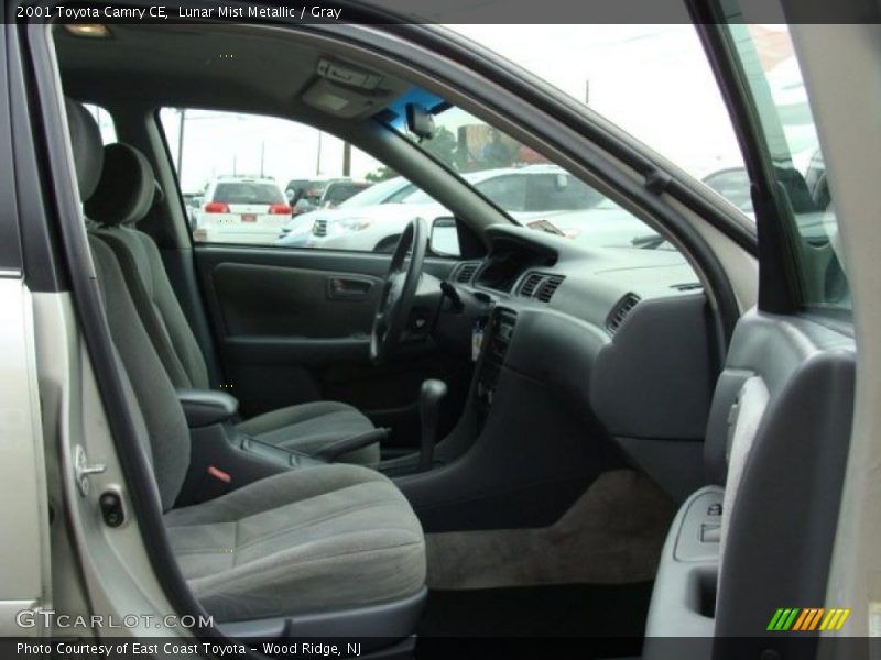 Lunar Mist Metallic / Gray 2001 Toyota Camry CE