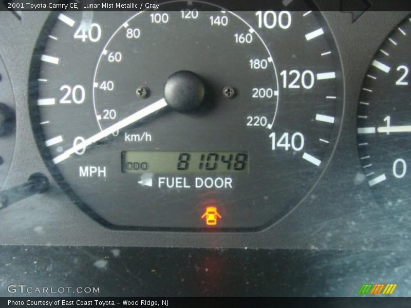 Lunar Mist Metallic / Gray 2001 Toyota Camry CE
