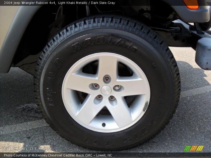 Light Khaki Metallic / Dark Slate Gray 2004 Jeep Wrangler Rubicon 4x4