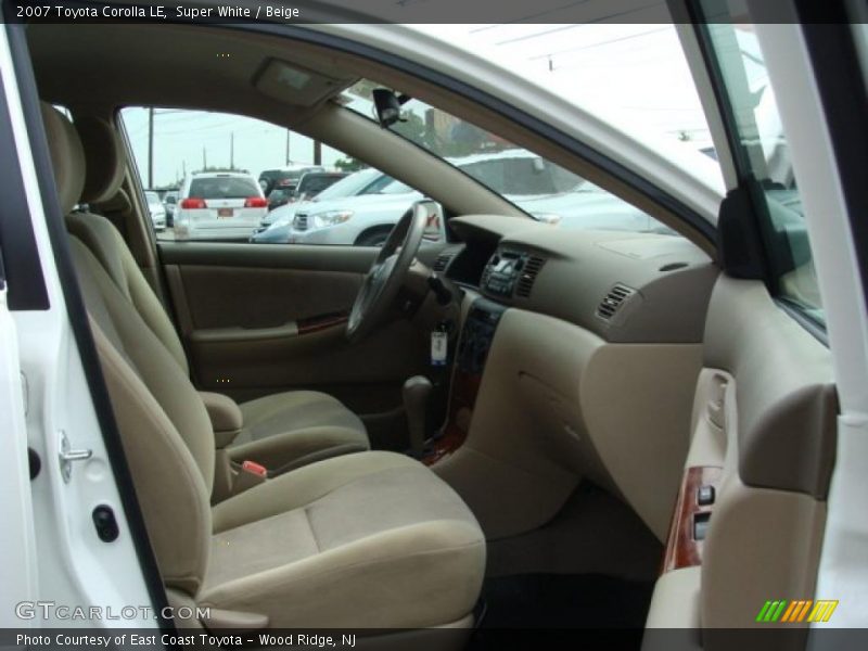 Super White / Beige 2007 Toyota Corolla LE