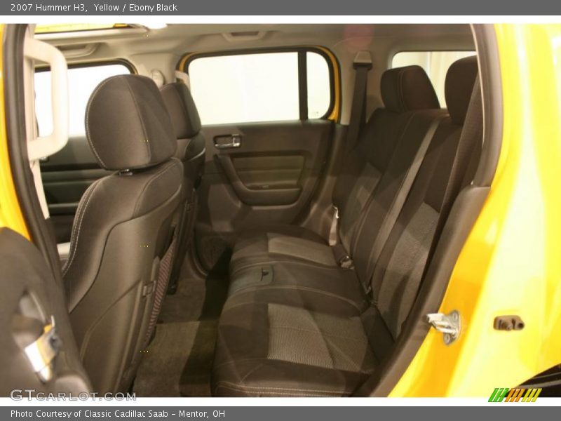 Yellow / Ebony Black 2007 Hummer H3