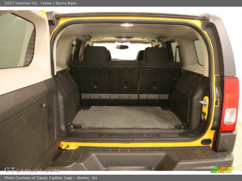 Yellow / Ebony Black 2007 Hummer H3