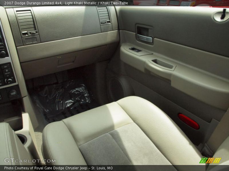 Light Khaki Metallic / Khaki Two-Tone 2007 Dodge Durango Limited 4x4
