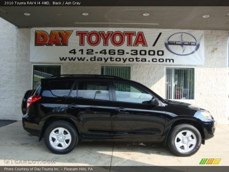 Black / Ash Gray 2010 Toyota RAV4 I4 4WD