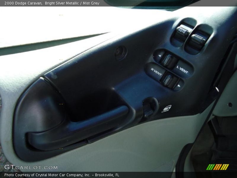 Bright Silver Metallic / Mist Grey 2000 Dodge Caravan