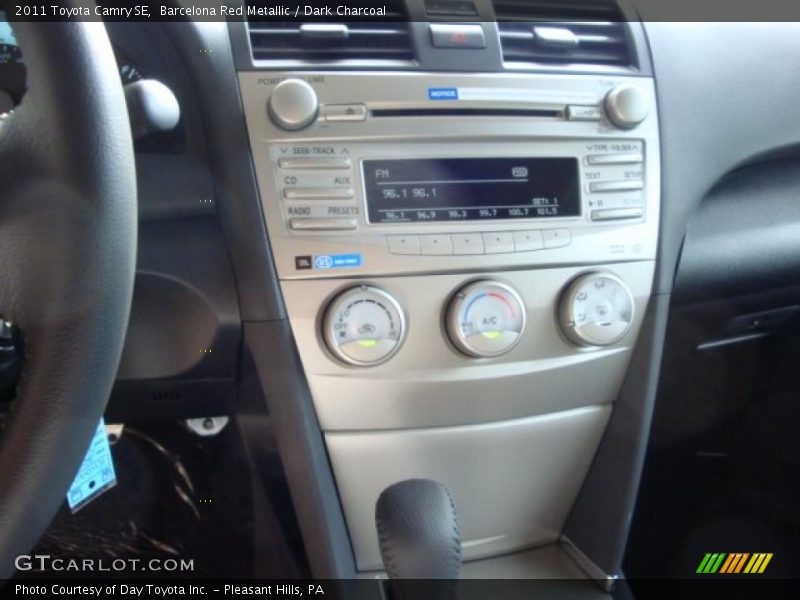 Barcelona Red Metallic / Dark Charcoal 2011 Toyota Camry SE