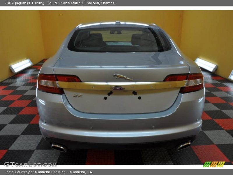 Liquid Silver Metallic / Charcoal/Charcoal 2009 Jaguar XF Luxury