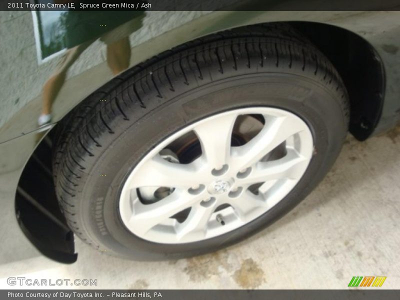 Spruce Green Mica / Ash 2011 Toyota Camry LE