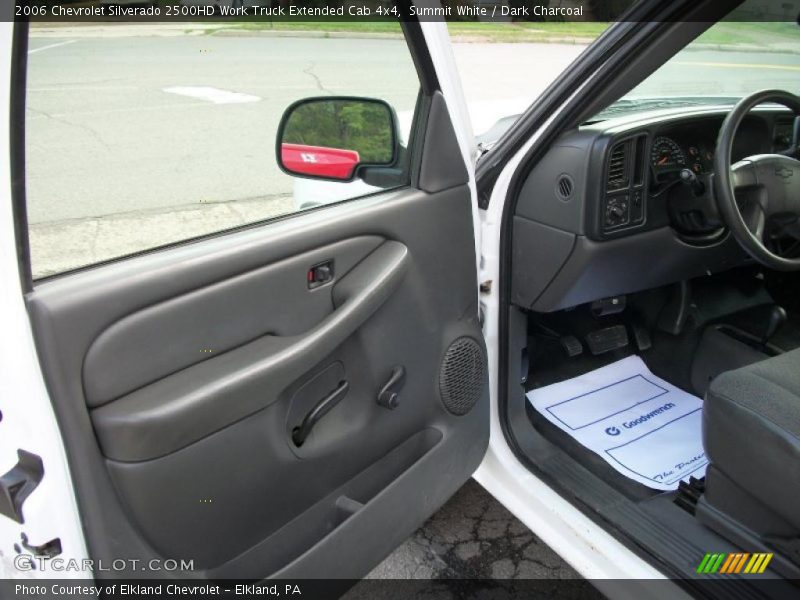 Summit White / Dark Charcoal 2006 Chevrolet Silverado 2500HD Work Truck Extended Cab 4x4