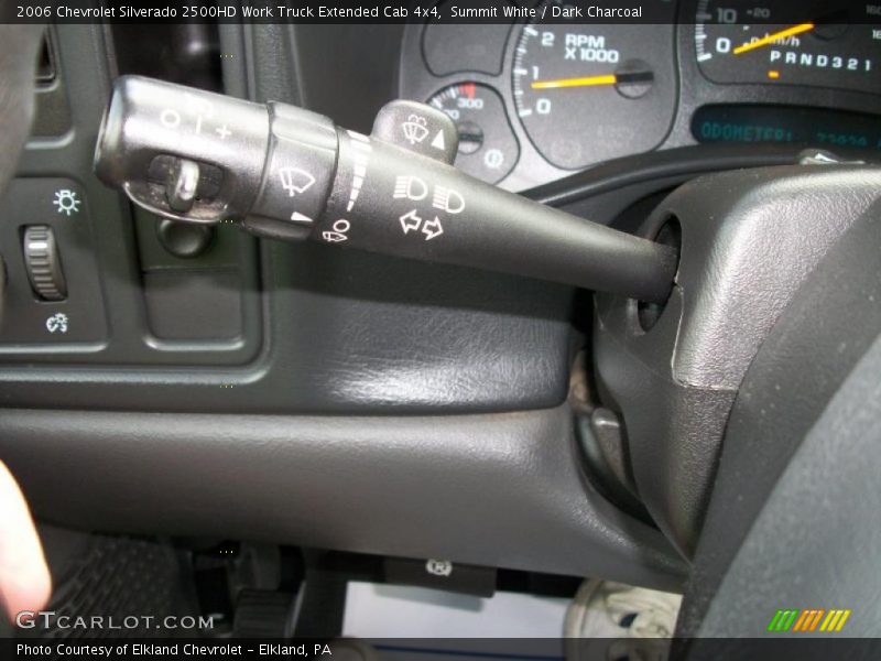 Summit White / Dark Charcoal 2006 Chevrolet Silverado 2500HD Work Truck Extended Cab 4x4