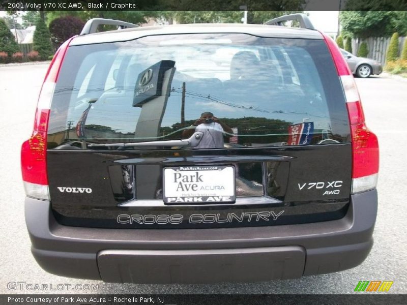 Black / Graphite 2001 Volvo V70 XC AWD