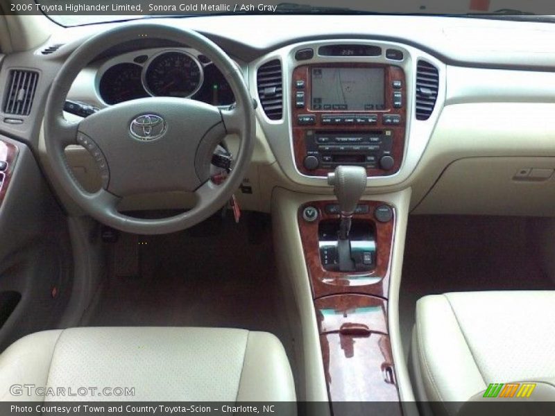 Sonora Gold Metallic / Ash Gray 2006 Toyota Highlander Limited
