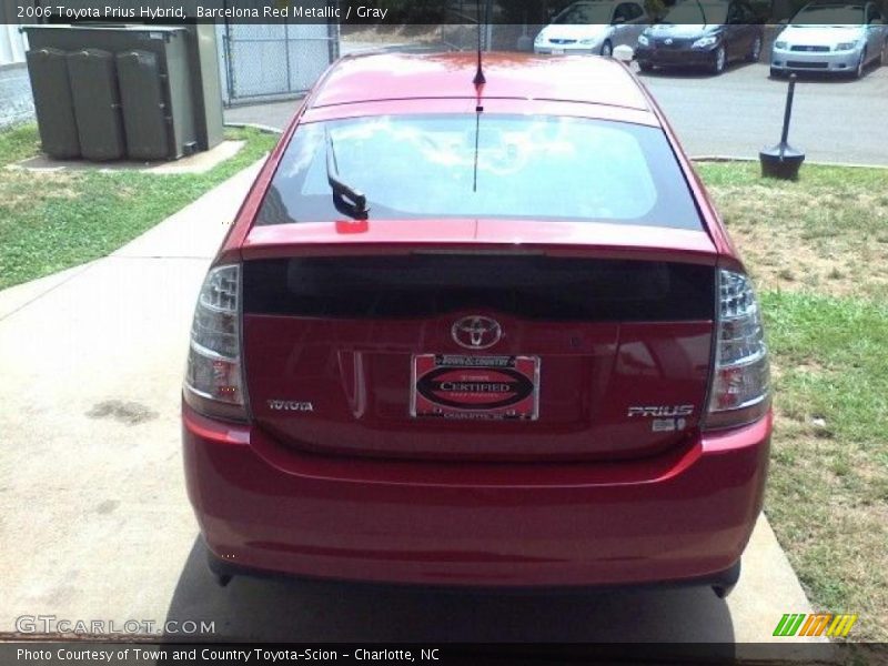 Barcelona Red Metallic / Gray 2006 Toyota Prius Hybrid
