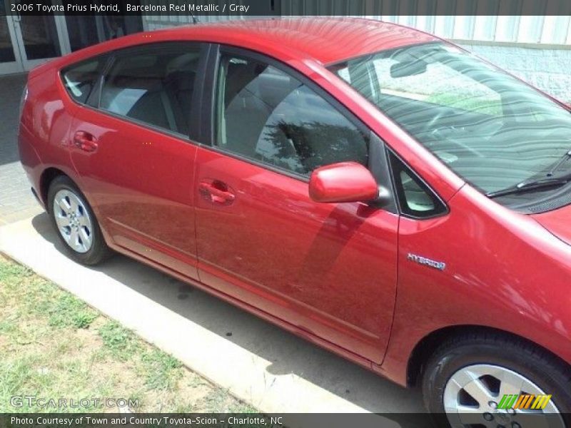Barcelona Red Metallic / Gray 2006 Toyota Prius Hybrid