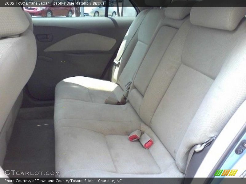 Zephyr Blue Metallic / Bisque 2009 Toyota Yaris Sedan