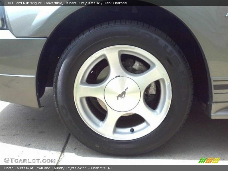 Mineral Grey Metallic / Dark Charcoal 2001 Ford Mustang V6 Convertible