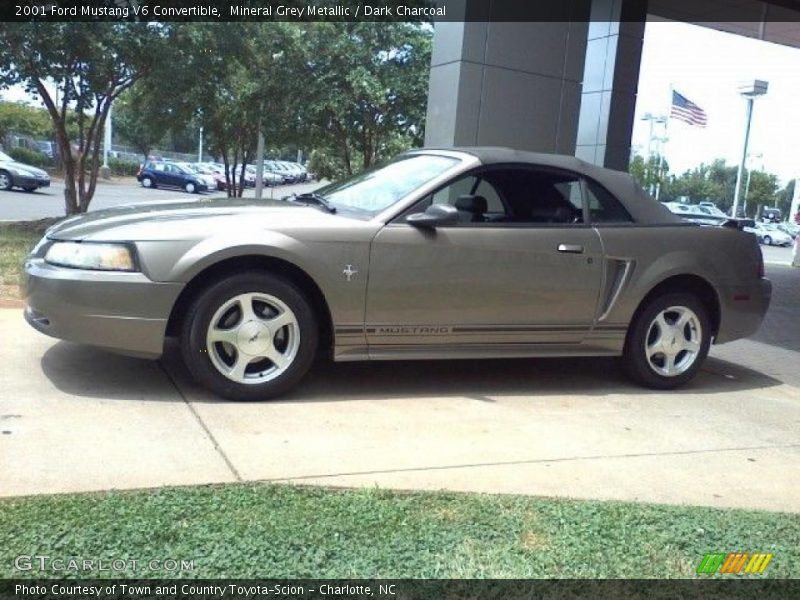 Mineral Grey Metallic / Dark Charcoal 2001 Ford Mustang V6 Convertible