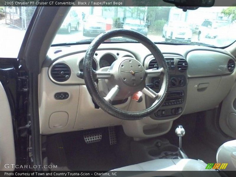 Black / Taupe/Pearl Beige 2005 Chrysler PT Cruiser GT Convertible