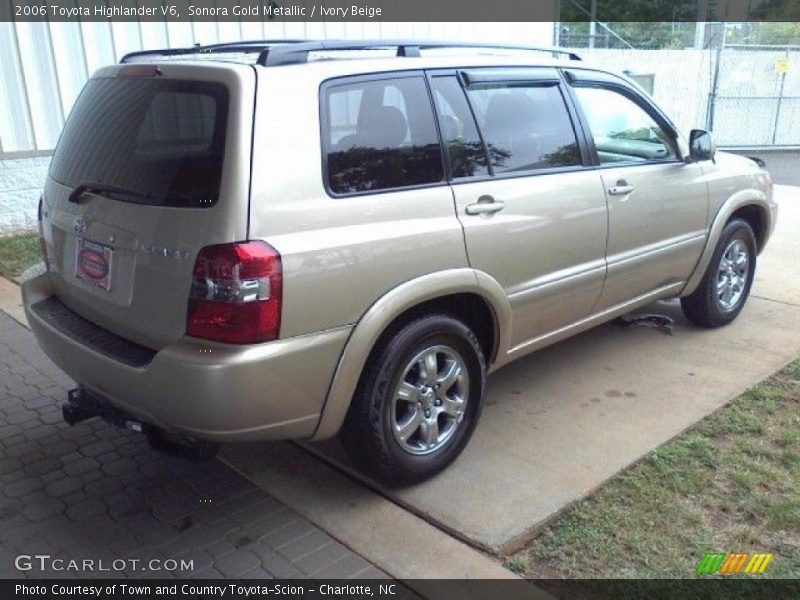 Sonora Gold Metallic / Ivory Beige 2006 Toyota Highlander V6