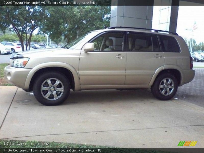 Sonora Gold Metallic / Ivory Beige 2006 Toyota Highlander V6
