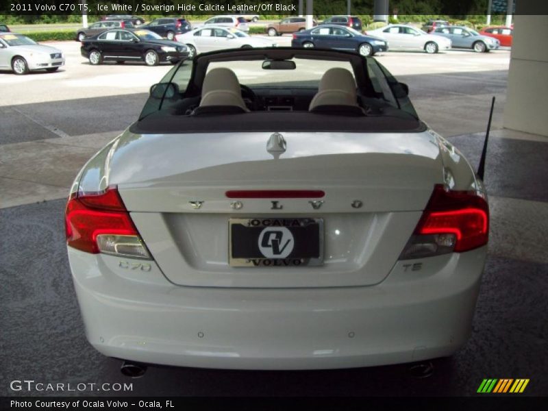 Ice White / Soverign Hide Calcite Leather/Off Black 2011 Volvo C70 T5