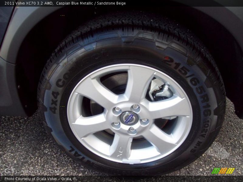 Caspian Blue Metallic / Sandstone Beige 2011 Volvo XC70 3.2 AWD