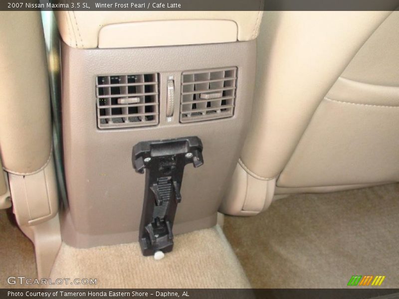 Winter Frost Pearl / Cafe Latte 2007 Nissan Maxima 3.5 SL