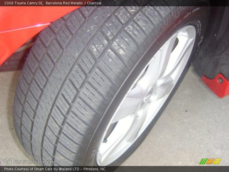 Barcelona Red Metallic / Charcoal 2009 Toyota Camry SE