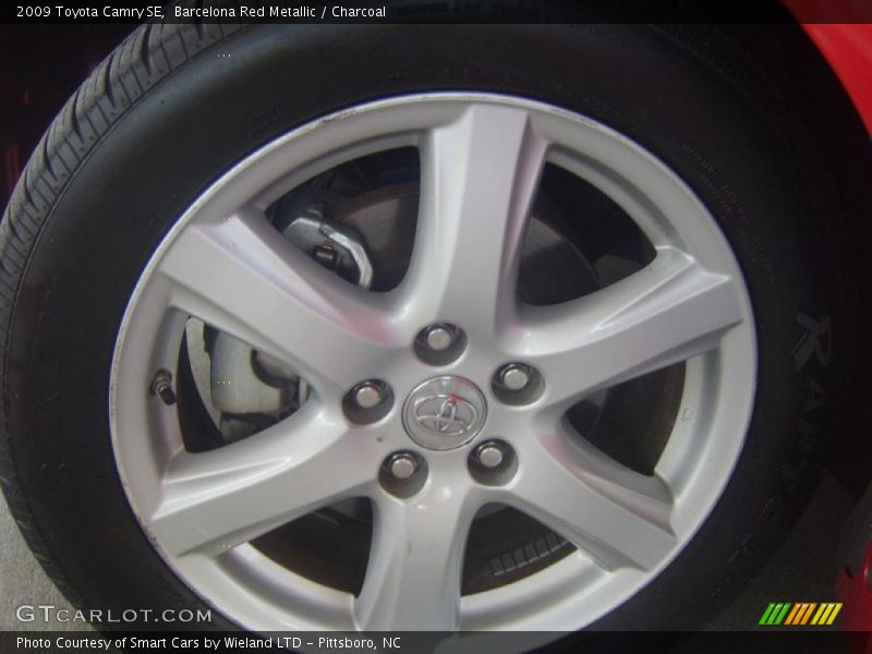 Barcelona Red Metallic / Charcoal 2009 Toyota Camry SE