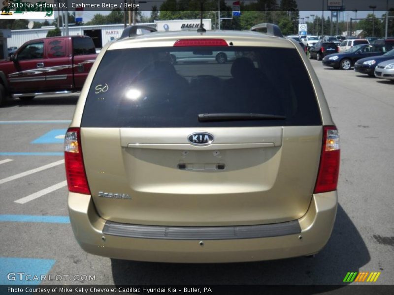Cashmere Beige / Beige 2010 Kia Sedona LX
