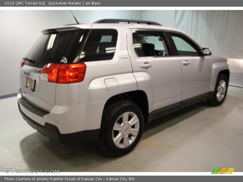 Quicksilver Metallic / Jet Black 2010 GMC Terrain SLE