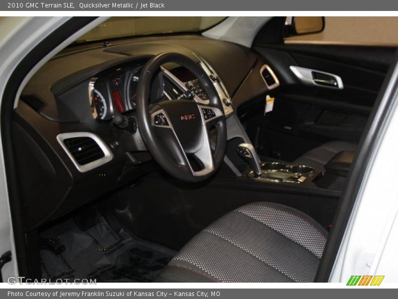 Quicksilver Metallic / Jet Black 2010 GMC Terrain SLE