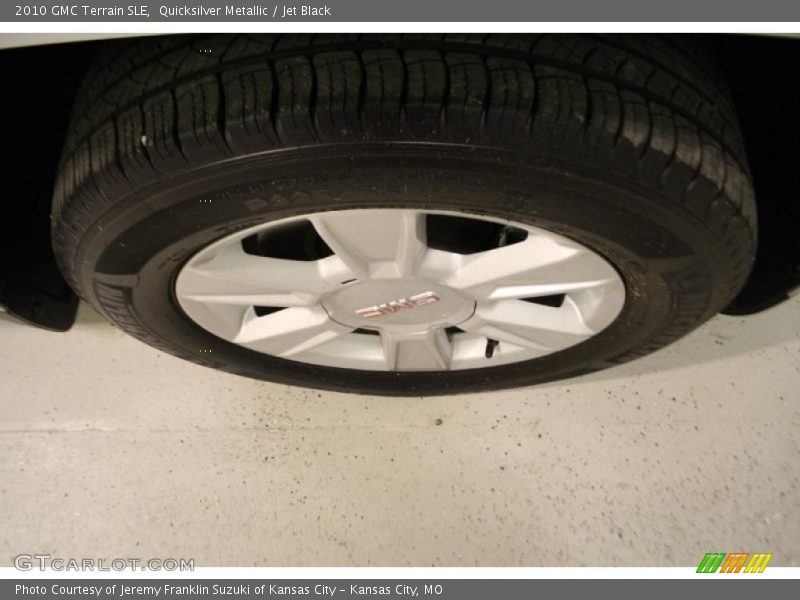 Quicksilver Metallic / Jet Black 2010 GMC Terrain SLE