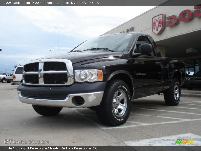 Black / Dark Slate Gray 2005 Dodge Ram 1500 ST Regular Cab