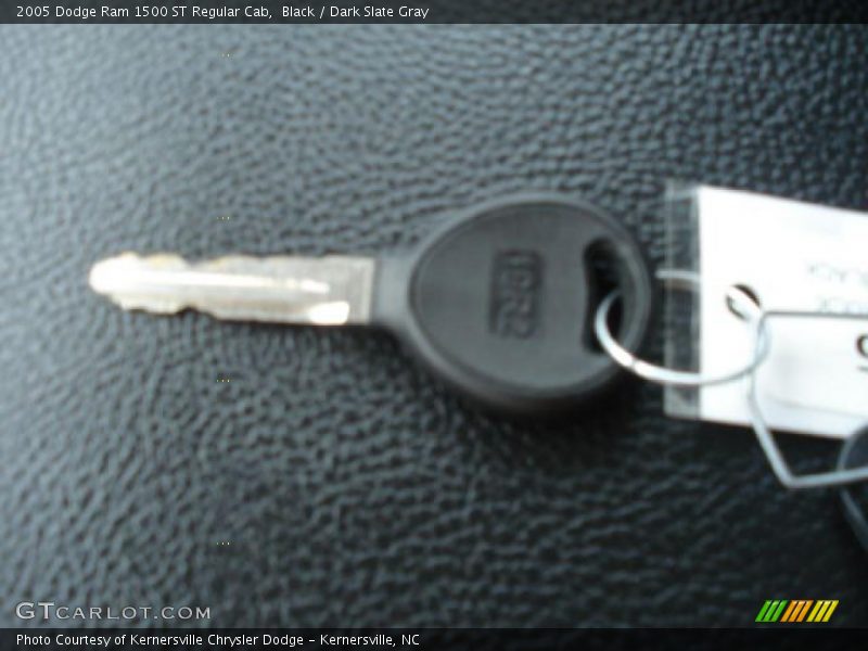 Black / Dark Slate Gray 2005 Dodge Ram 1500 ST Regular Cab