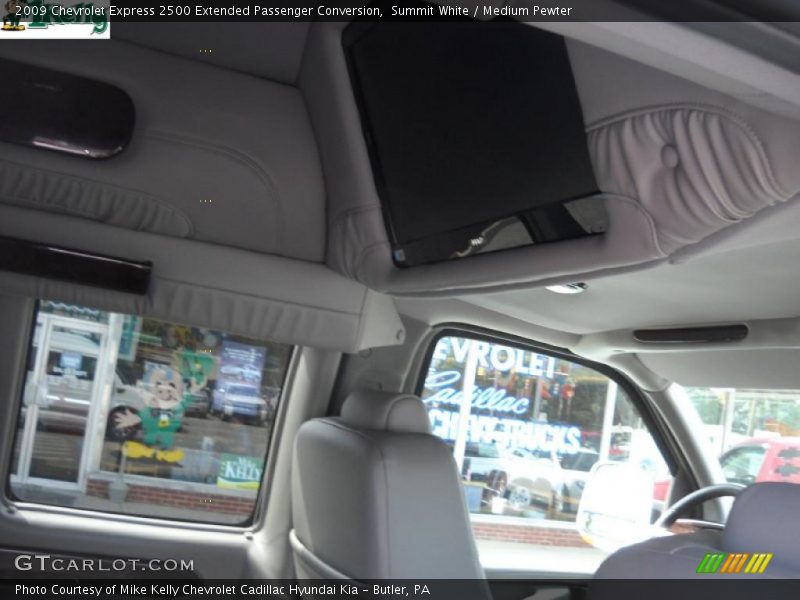 Summit White / Medium Pewter 2009 Chevrolet Express 2500 Extended Passenger Conversion