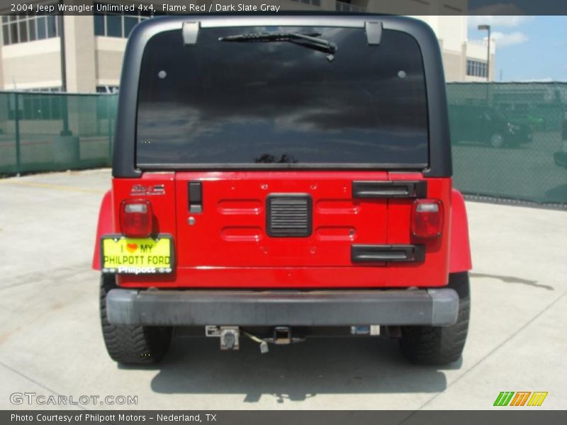 Flame Red / Dark Slate Gray 2004 Jeep Wrangler Unlimited 4x4