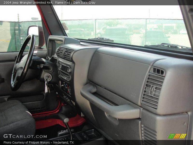 Flame Red / Dark Slate Gray 2004 Jeep Wrangler Unlimited 4x4