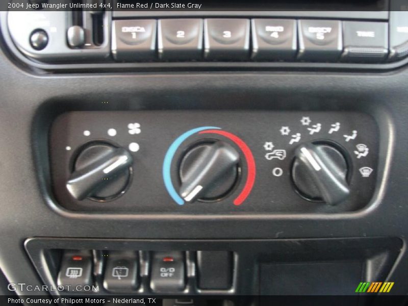 Flame Red / Dark Slate Gray 2004 Jeep Wrangler Unlimited 4x4