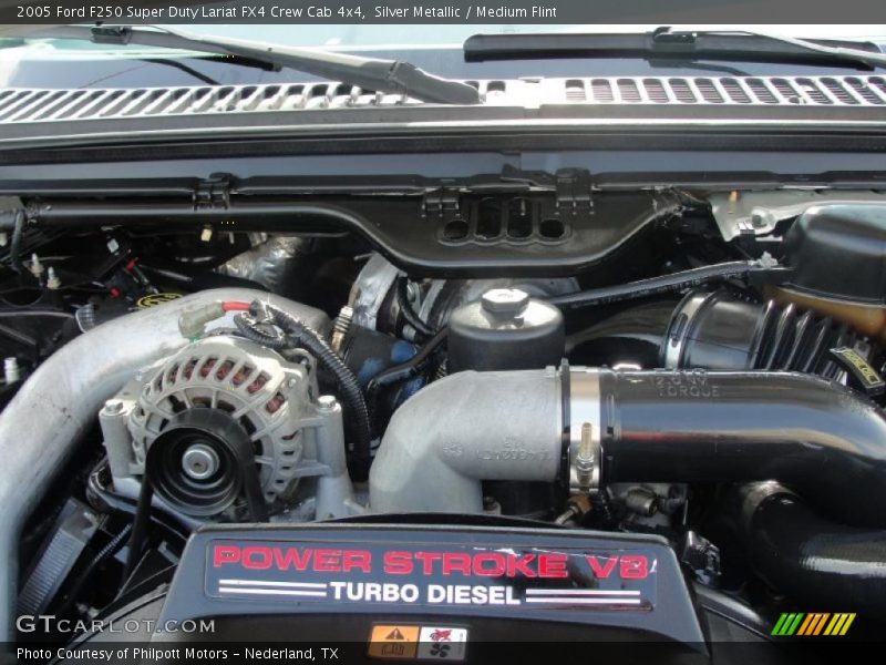 Silver Metallic / Medium Flint 2005 Ford F250 Super Duty Lariat FX4 Crew Cab 4x4