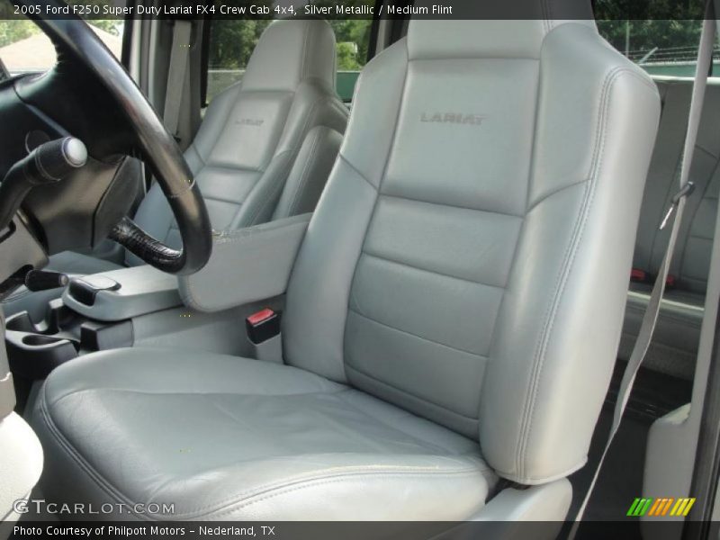 Silver Metallic / Medium Flint 2005 Ford F250 Super Duty Lariat FX4 Crew Cab 4x4