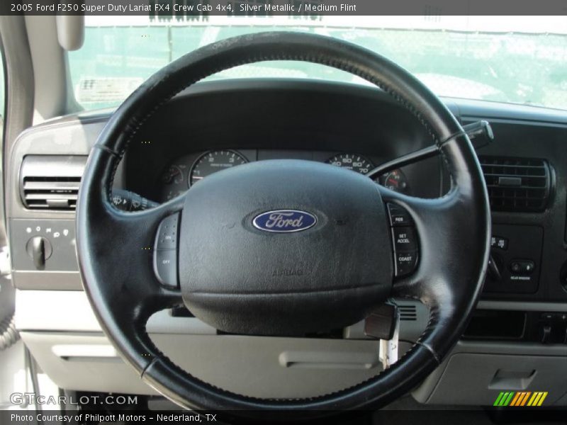 Silver Metallic / Medium Flint 2005 Ford F250 Super Duty Lariat FX4 Crew Cab 4x4