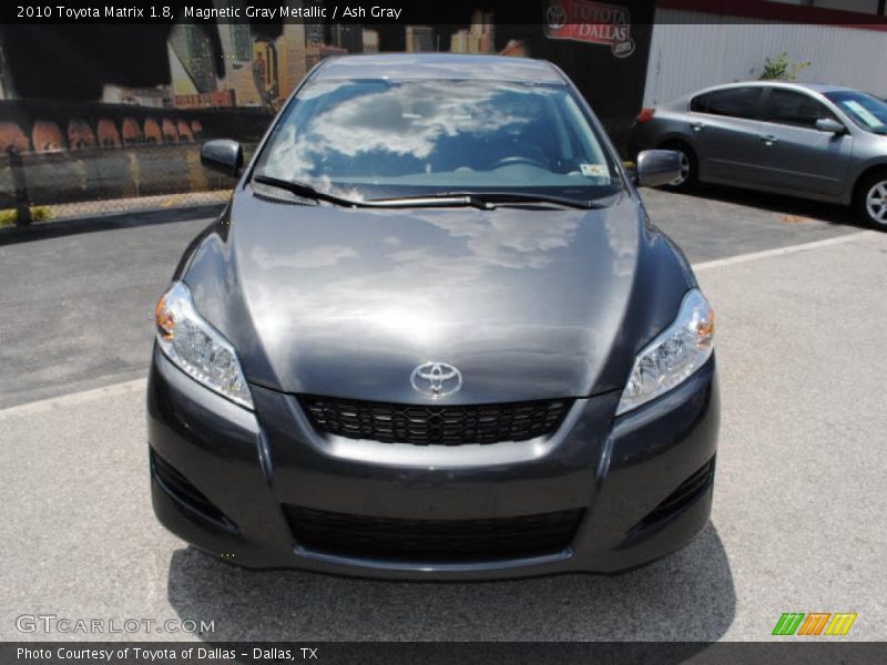 Magnetic Gray Metallic / Ash Gray 2010 Toyota Matrix 1.8